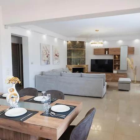 Odyssea Seaside With Sea View And Pool *