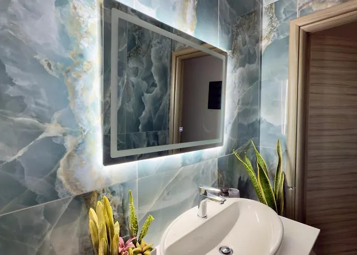 شقة Odysseia Pool & Private Jacuzzi 2min Kremastí