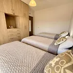 Odysseia Pool & Private Jacuzzi 2min *