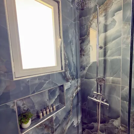 Odyssea Seaside With Sea View And Pool *