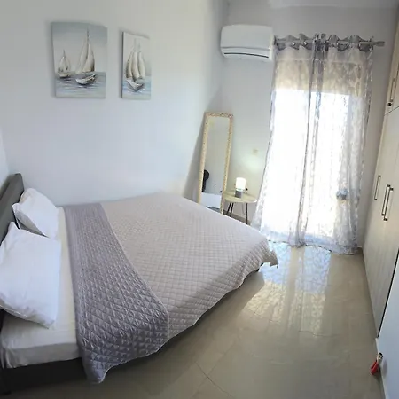 Odysseia Stay Pool & Private Jacuzzi 2Min Beach Apartament *