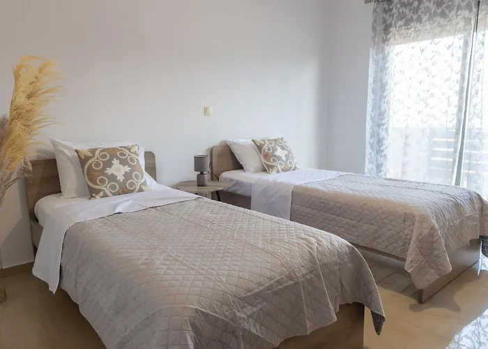 Odysseia Stay Pool & Private Jacuzzi 2Min Beach Apartament Kremastí