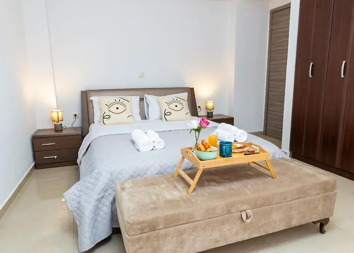 Odysseia Stay Pool & Private Jacuzzi 2Min Beach Апартаменты