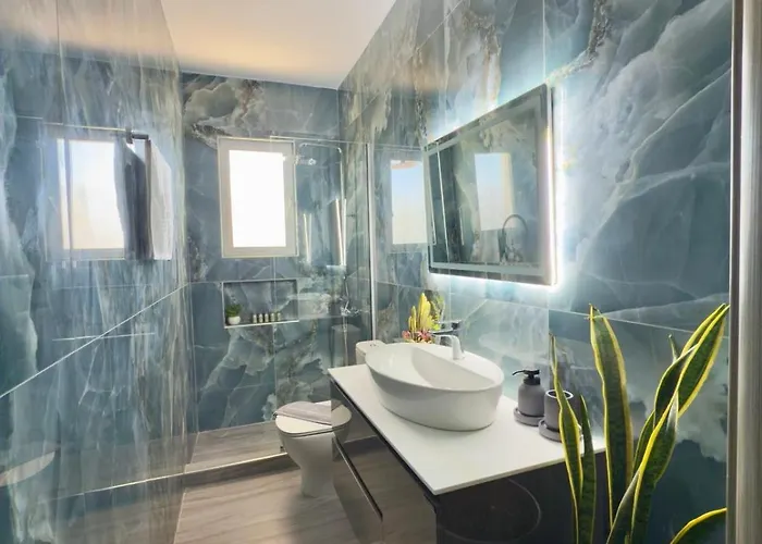 Odysseia Pool & Private Jacuzzi 2min Lejlighed Kremastí