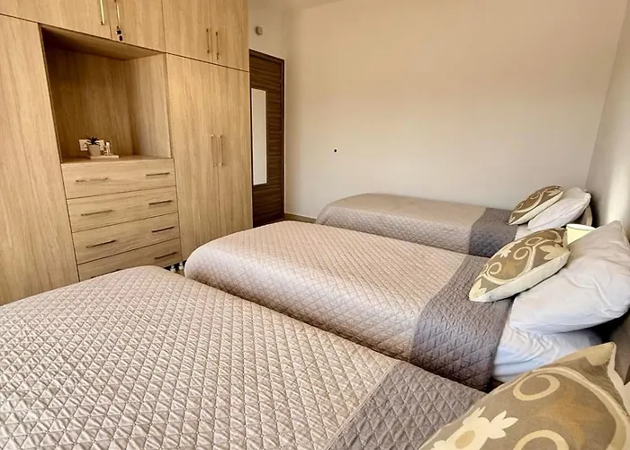 Odysseia Stay Pool & Private Jacuzzi 2Min Beach *